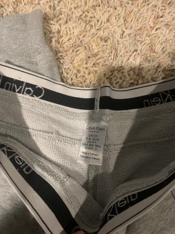 Calvin Klein Lounge Set - Image 3