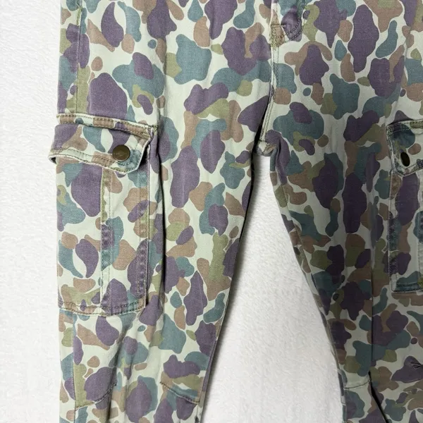 BDG Urban Outfitters Faded Camo Ankle Zip Skinny Cargo Pants Women Size 27 - Image 4