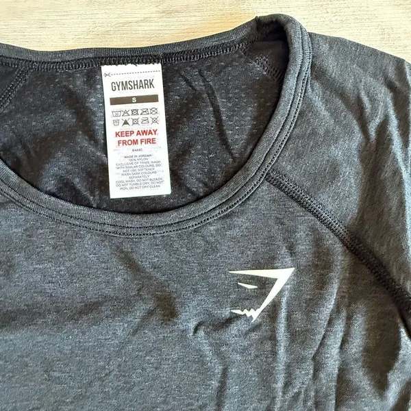 Gymshark Vital Seamless 2.0 Light Long Sleeve Top Black Small NWT - Image 7