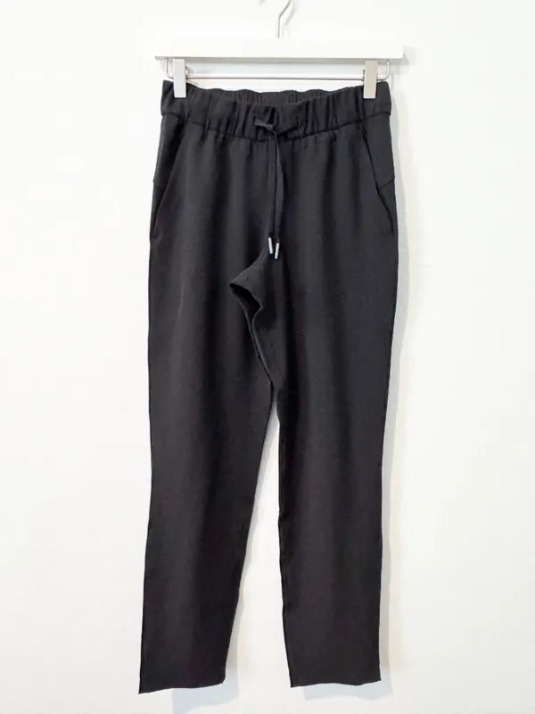 Lululemon On The Fly Pants Size 2 Black High Rise Drawstring Travel Quiet Luxury - Image 3