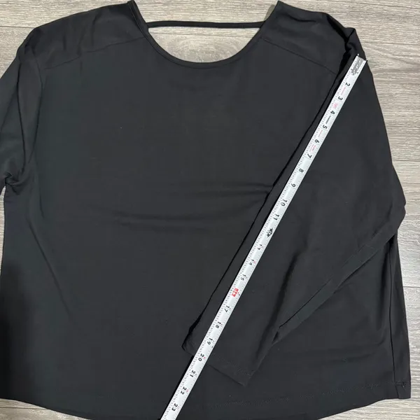 Members Mark Black Long Sleeve Active Tee Women's Size L Open Back‎ Detail - Image 13