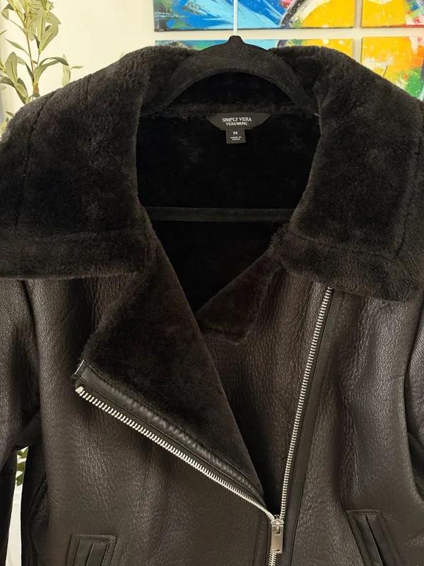 Simply Vera Wang Black Faux Leather & Faux Fur Bomber Aviator Jacket - Image 2