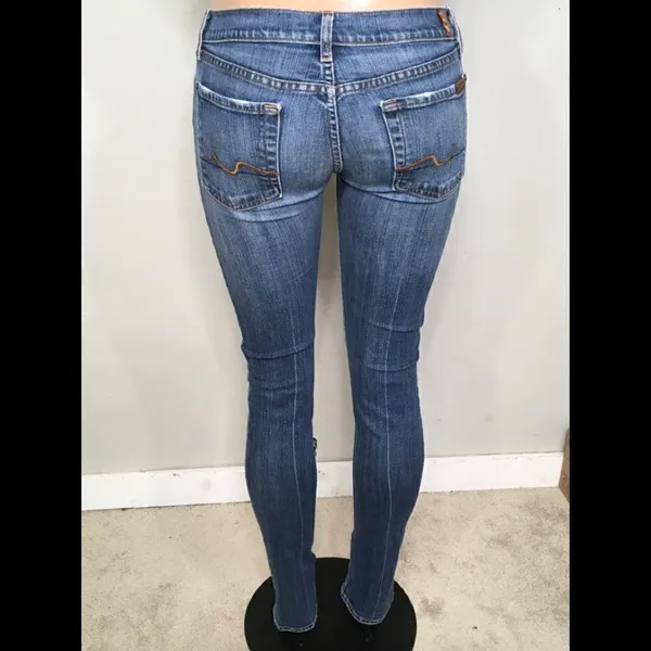 7 for all mankind faded jeans. EUC - Image 3