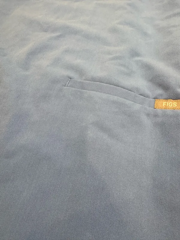 Figs Casma Three-Pocket Scrub Top - Image 4