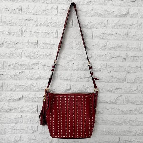 NWT Michael Kors Brown ‘Brooklyn Grommet Leather Feed Bag’ Crossbody in “Brick” - Image 4