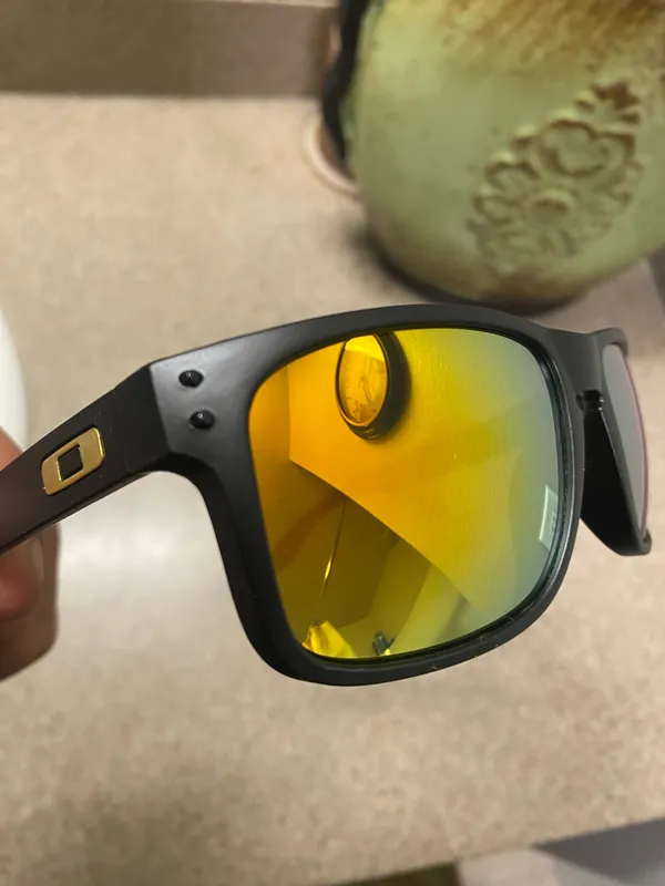 Oakley Holbrook Sunglasses - Image 2