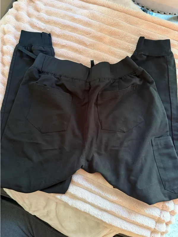 Mandala Scrubs Joggers High-Waisted Black - Image 4