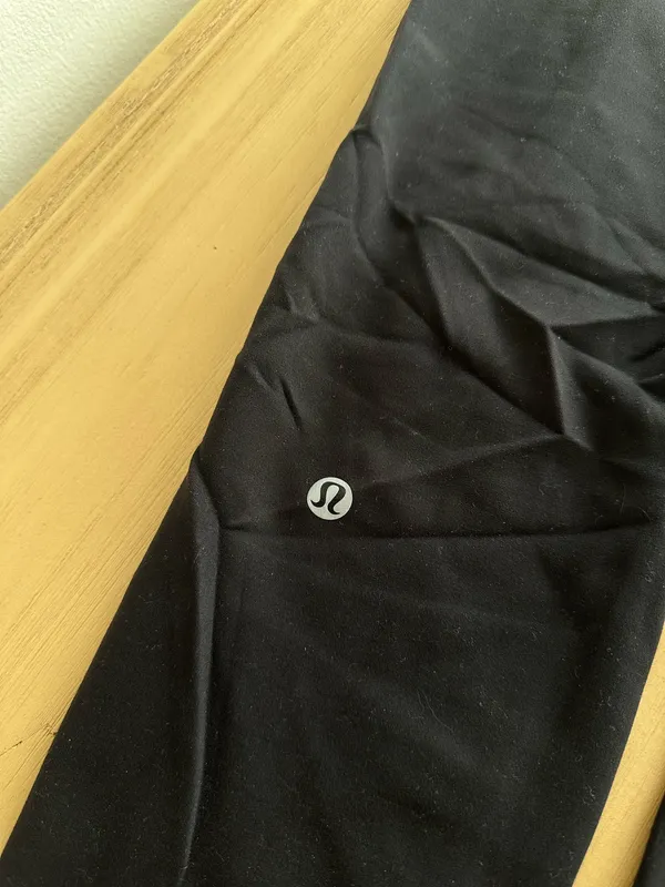 Lululemon Wunder Train Contour Fit High-Rise Crop 23" Black 6 - Image 3