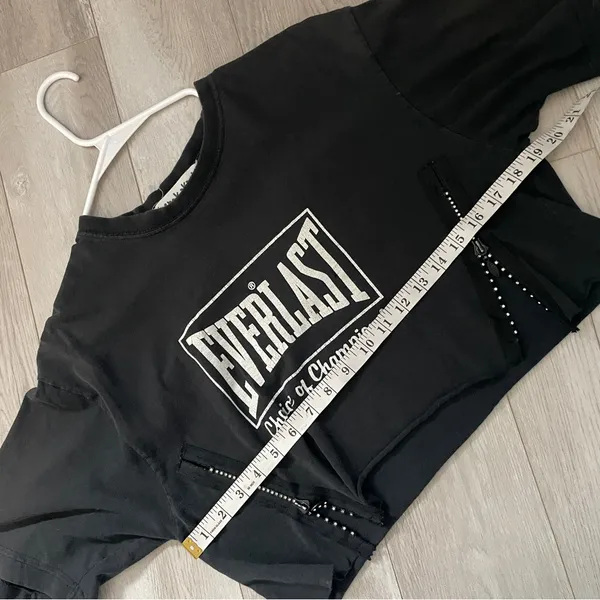 IamKoko.La Everlast Crop Top short sleeve rhinestone zip womens Black (one size) - Image 3