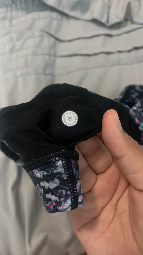 Lululemon Sports Bra - Image 4