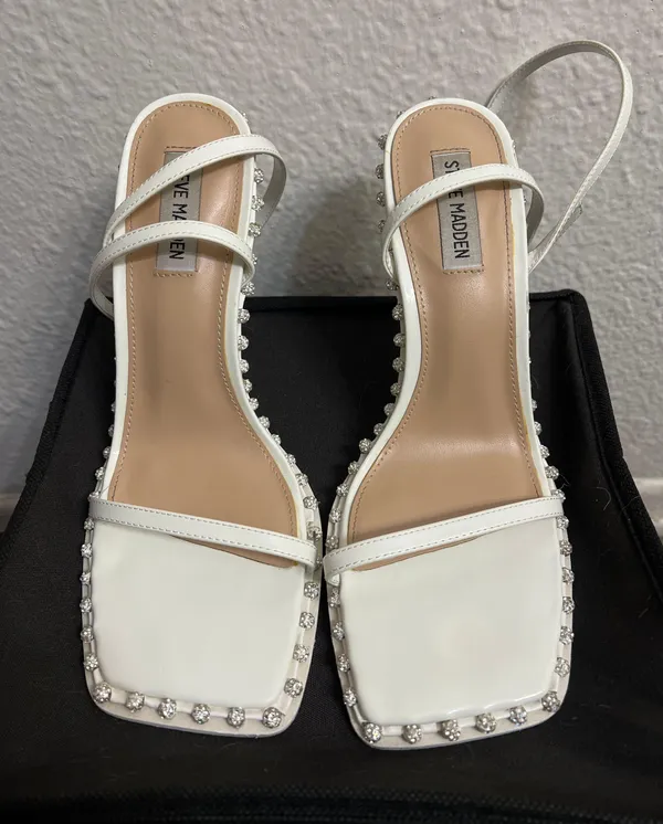 Steve Madden White Zelle Heel - Image 5