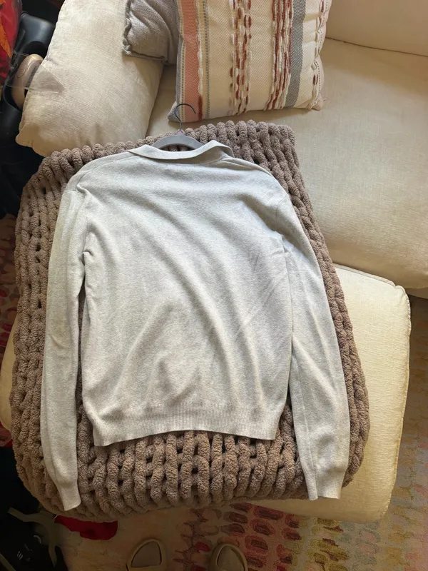 Brandy Melville Grey Sweater - Image 2