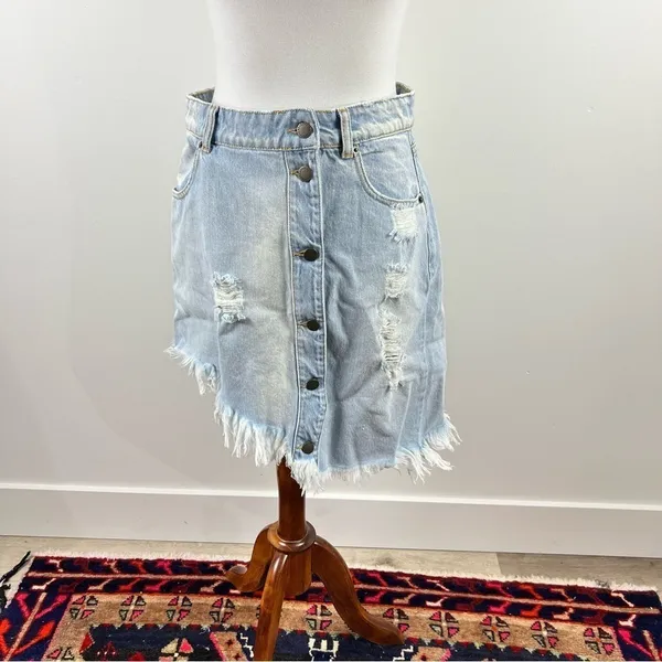 Retrofête Maeve Distressed Denim Mini Skirt Asymmetric Light Wash L - Image 13