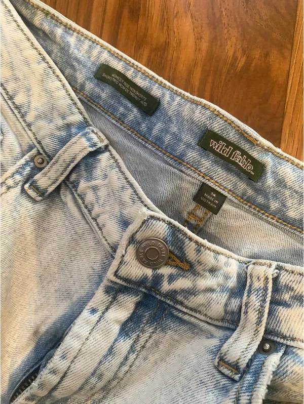 Wild Fable White Wash Denim Shorts - Image 2