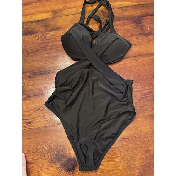 Women's Black One Piece Swimsuit With Cutouts Size Large NEW - Image 2