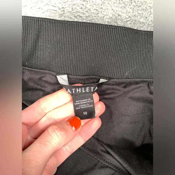 Athleta Black lined sweat brooklyn Pants 10 - Image 4