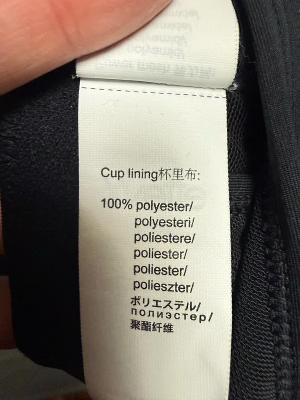 Black Criss-cross sports bra - Image 6