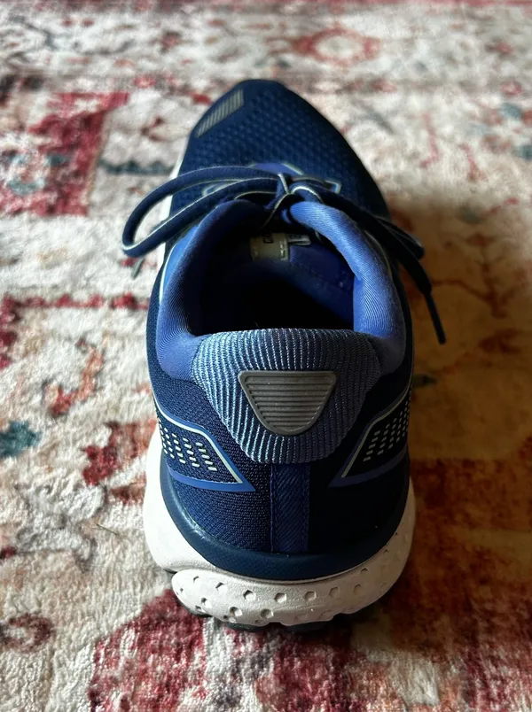 Brooks Ghost 12 Running Shoes - Image 10