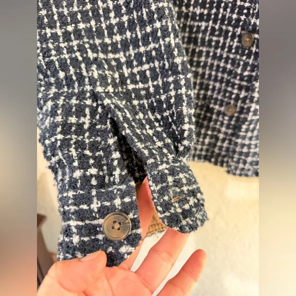 Cotton On blue and white tweed shirt jacket with a tan lining. Size M oversized - Image 16