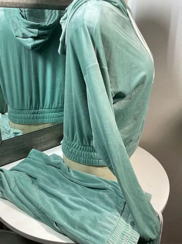 No Boundaries Juniors Velour Hoodie & Pants Set Green Casual Outfit XXL - Image 7