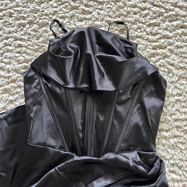 NWT Black Satin Dress Size 4! Will need steaming to get out wrinkles :) - Image 3