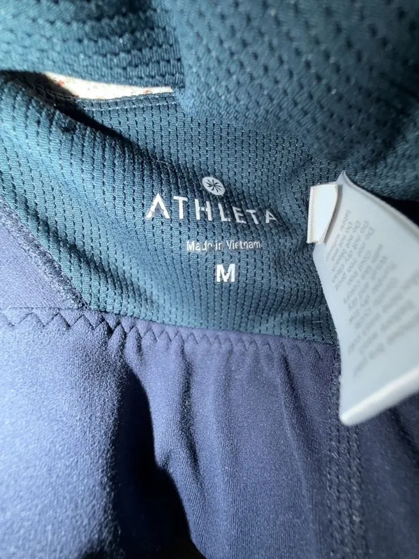 Athleta Sports Bra Size M Dark Teal Blue Cross Back Crop Top - Image 2