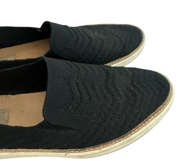 Ugg Sammy Chevron Black Slip-On Sneakers Flats Casual Comfy Size 9.5 Women's - Image 3