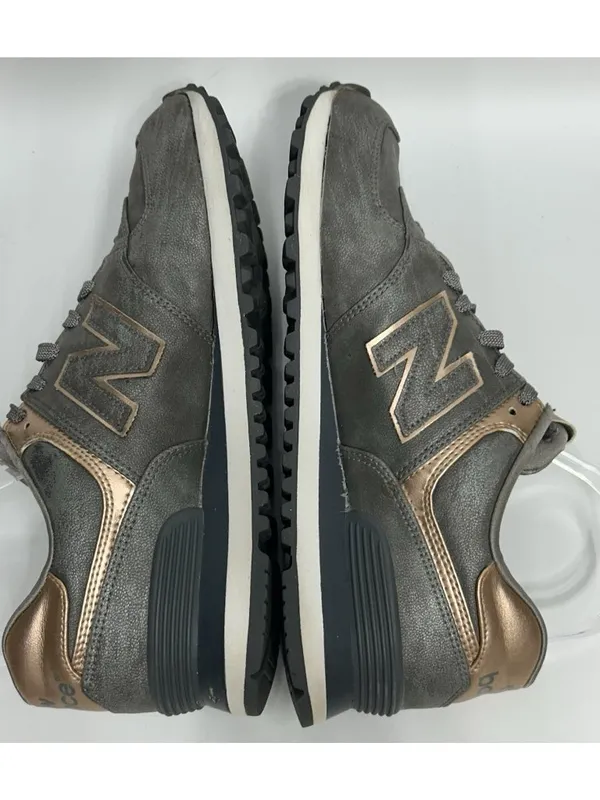 New Balance 574 Sneakers Women’s Size 9.5 Precious Metals Copper Grey metallic - Image 8
