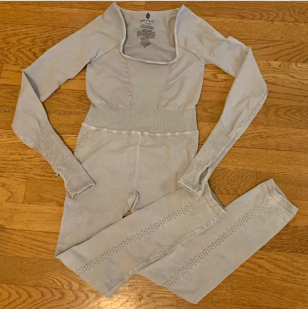 Free People Good Karma Long-Sleeve Onesie ice grey size XS/S - Image 9