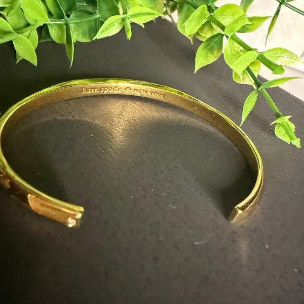 Kate Spade New York “Raise The Bar” Gold Pavé Cuff Bracelet NWT - Image 5