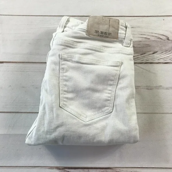 ZARA Women Basic White Denim Straight Fit Jeans - Image 15