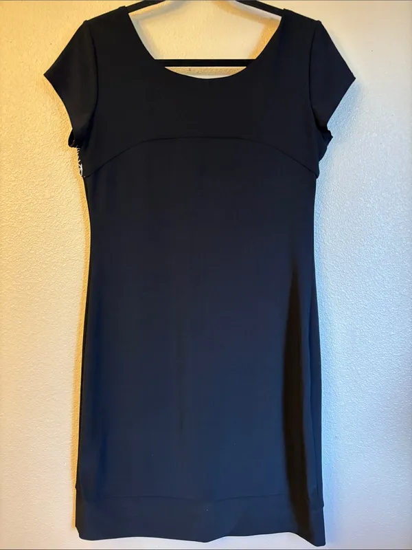 dressbarn 8 Black Scoop Neck White Floral Embroidered Mini Knee Length Dress LBD - Image 6
