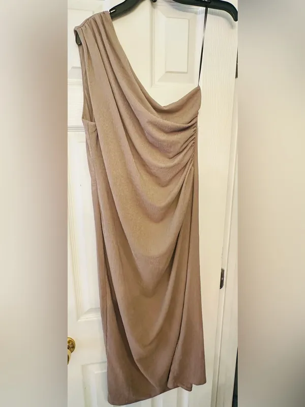 H&M One-Shoulder Dress in Taupe - Image 2