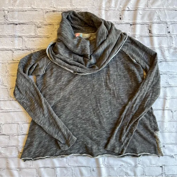Free People Beach Turtleneck Sweatshirt Grey One Size Womens Loose Oversized - Image 2