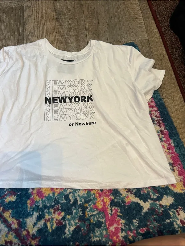New York or nowhere Graphic White Crop Tee - Image 6