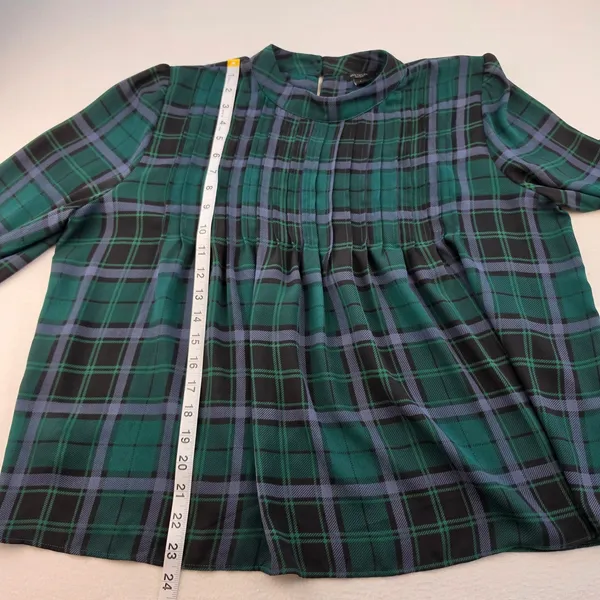 Ann Taylor Green Plaid Mock Neck Pintuck Blouse Long Sleeve Large - Image 9