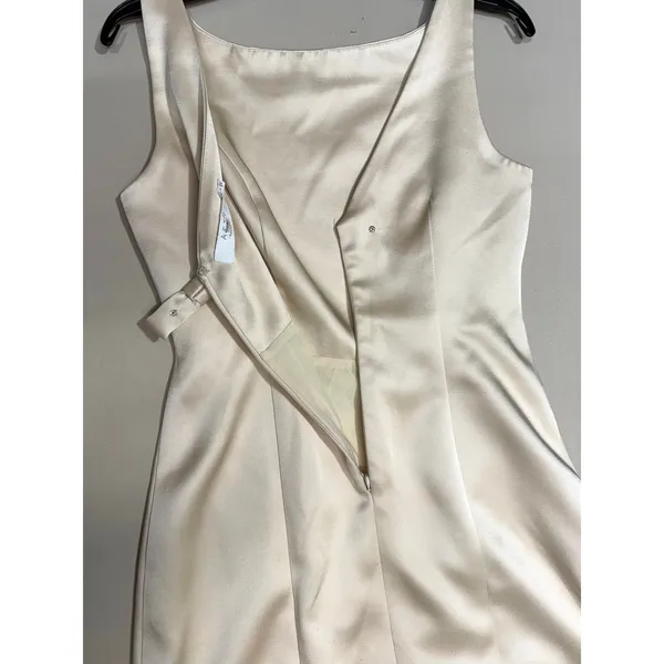ASTR the Label Alisanne Satin Boat-Neck Bow Sleeveless Mini Dress Cream Small - Image 10