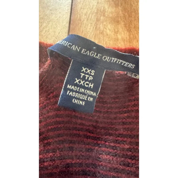 American‎ Eagle Outfitters Burgundy V-Neck Button Front Cardigan XXS Maroon Knit - Image 2