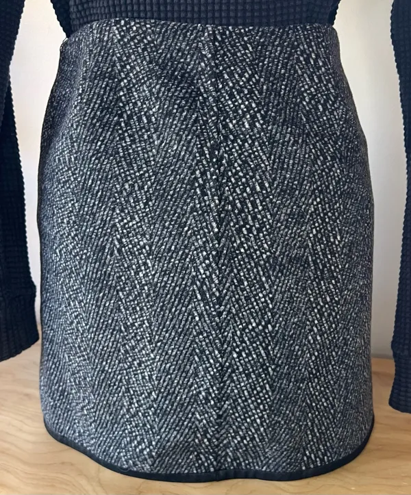 Gray Zip-Front Flannel Tweed Miniskirt - Image 2