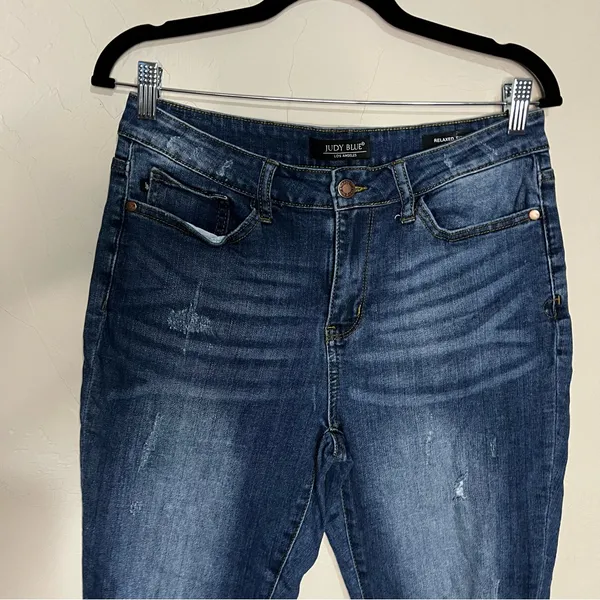 Judy Blue Relaxed Fit‎ high rise distressed Crop Denim Jeans - Image 3