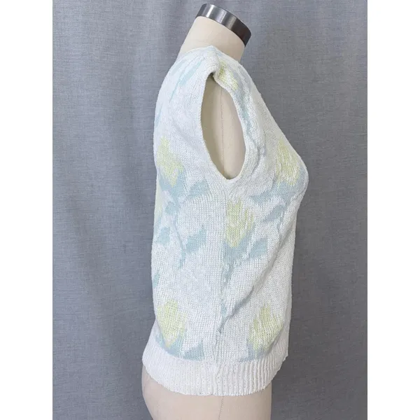 Vintage‎ Sweater Vest White Floral Pastel Knit V-Neck Cotton G.F.C. Ltd Size M - Image 11