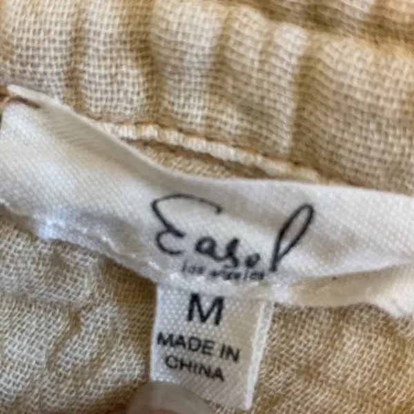 Easel Women's Beige Textured Crinkle Gauze Button Up Shirt Top Medium‎ - Image 8
