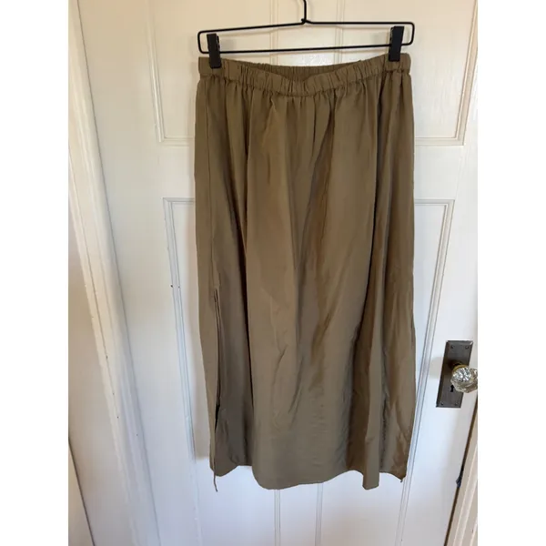 J.Crew olive green Crinkled Drawstring Midi Skirt size small - Image 5