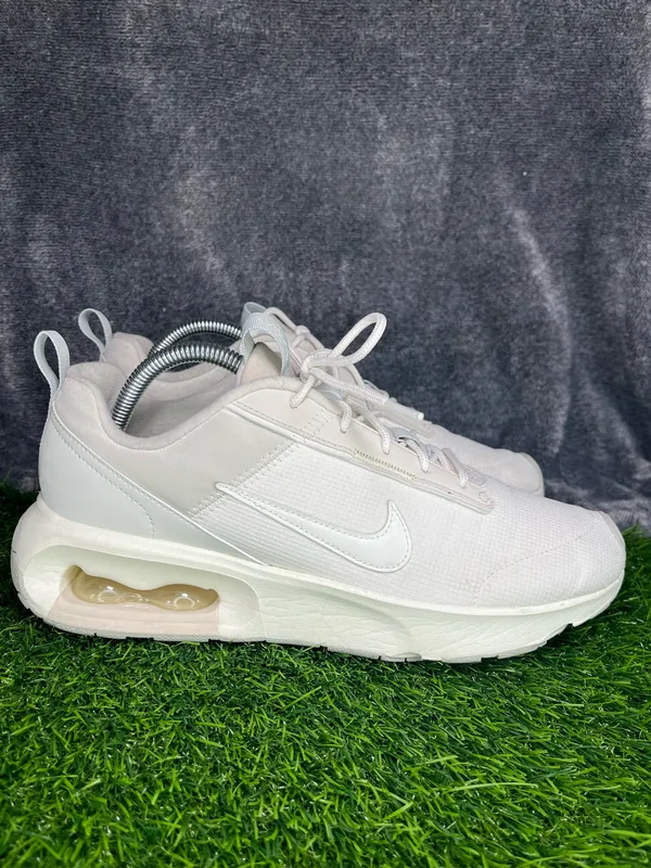 Nike Air Max Women’s White Sneakers | Size 9 - Image 4