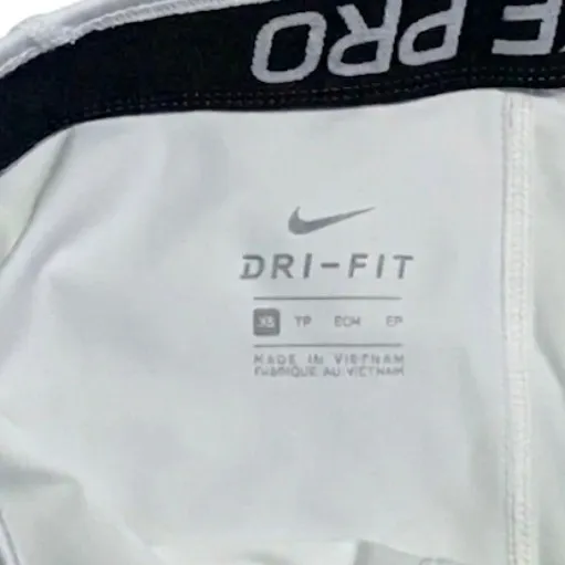 Nike Pro Compression Shorts Women XS White Dri-FIT Athletic‎ Gymcore Sporty Yoga - Image 2
