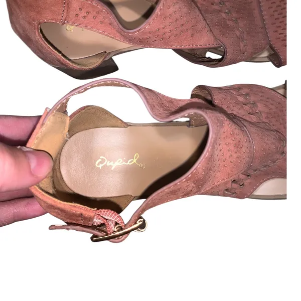 Qupid Women’s 8 Pink Mauve Block Heel Sandals with Buckle - Image 7