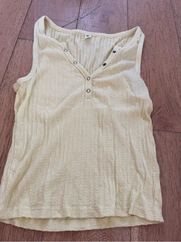 Women’s Pale Yellow Ribbed Henley Tank Top - Image 3