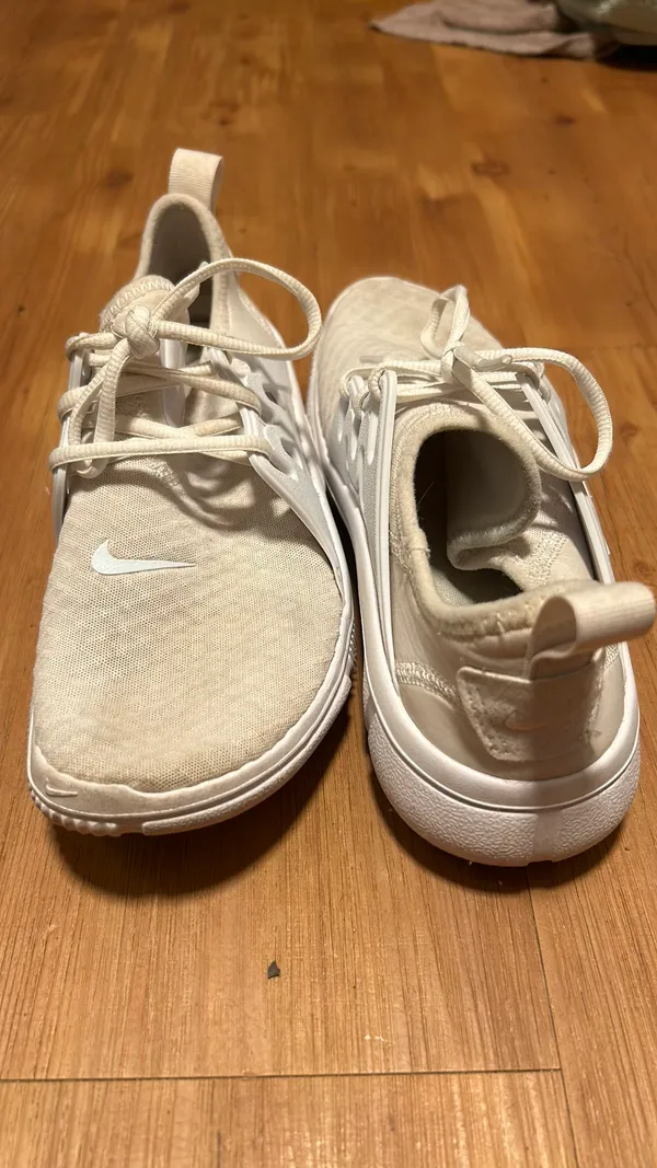 Nike Shoes - Image 5