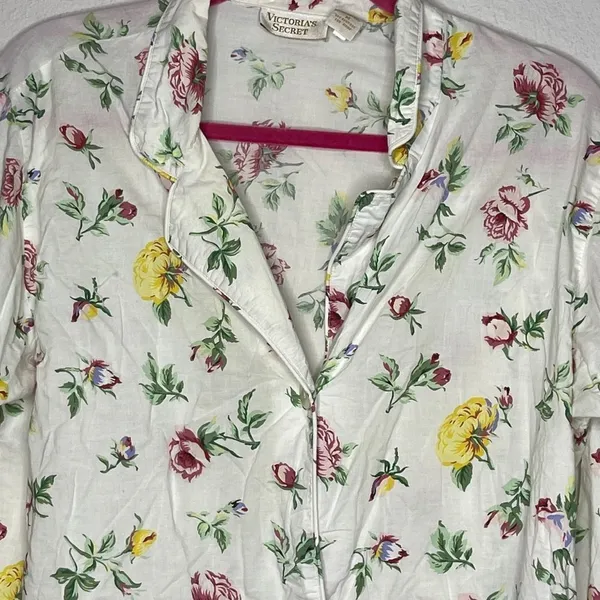 Victoria's Secret Floral Night Shirt‎ - Image 5