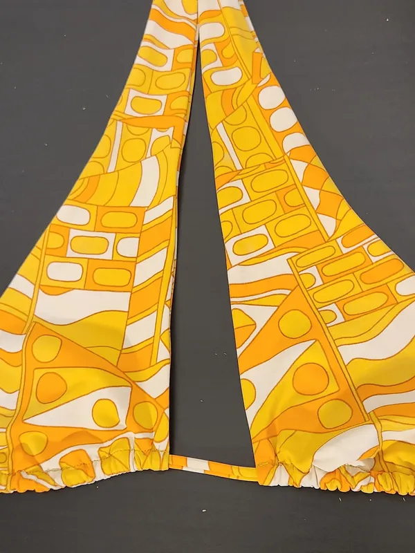 Out From Under Urban Outfitters Orange Retro Print Bikini Top Size Medium NWT - Image 3